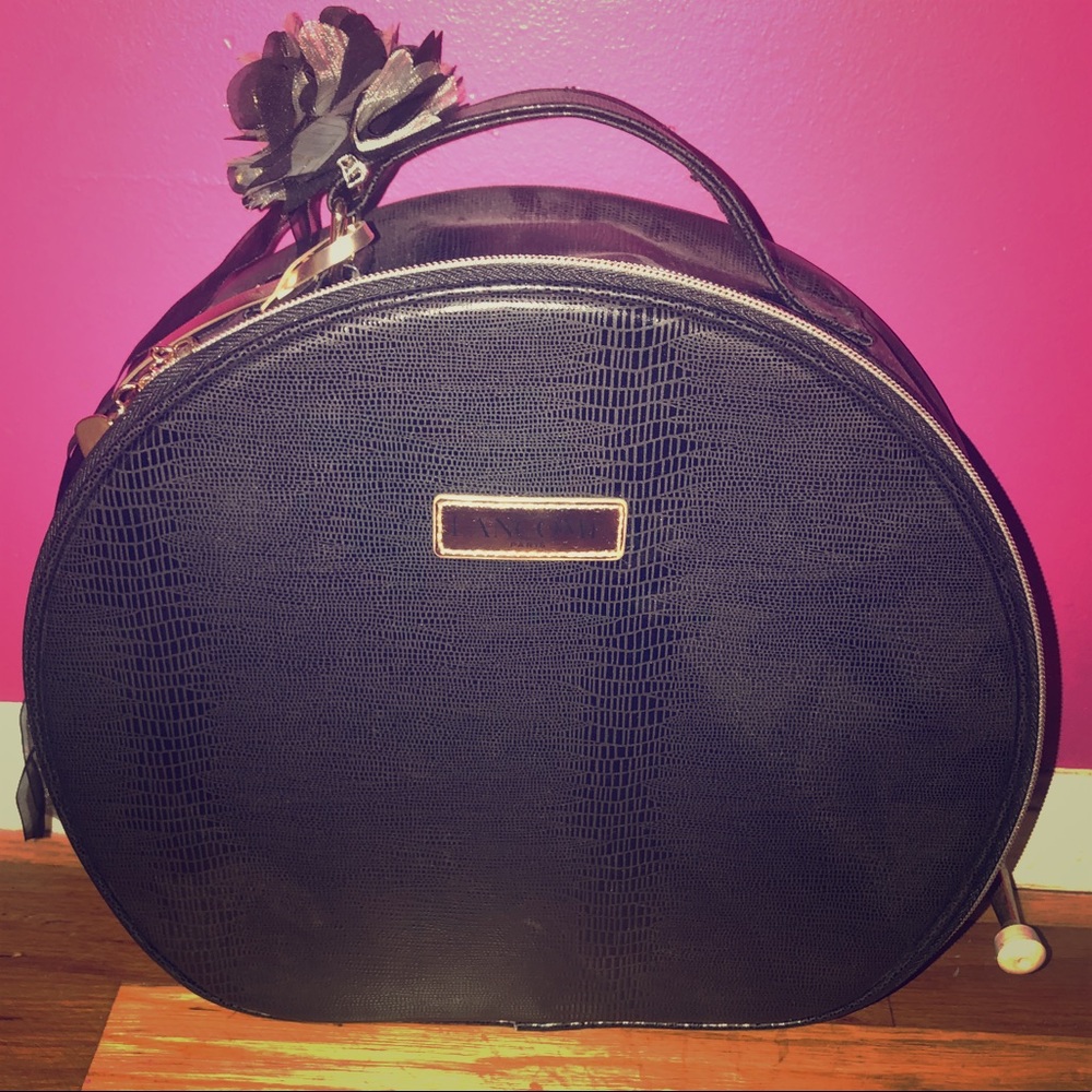 Lancôme makeup bag